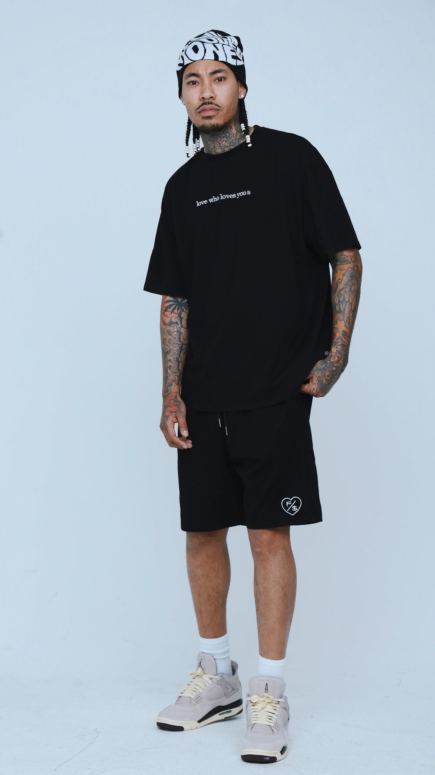 Love Who Loves You|Black Oversize Shirt