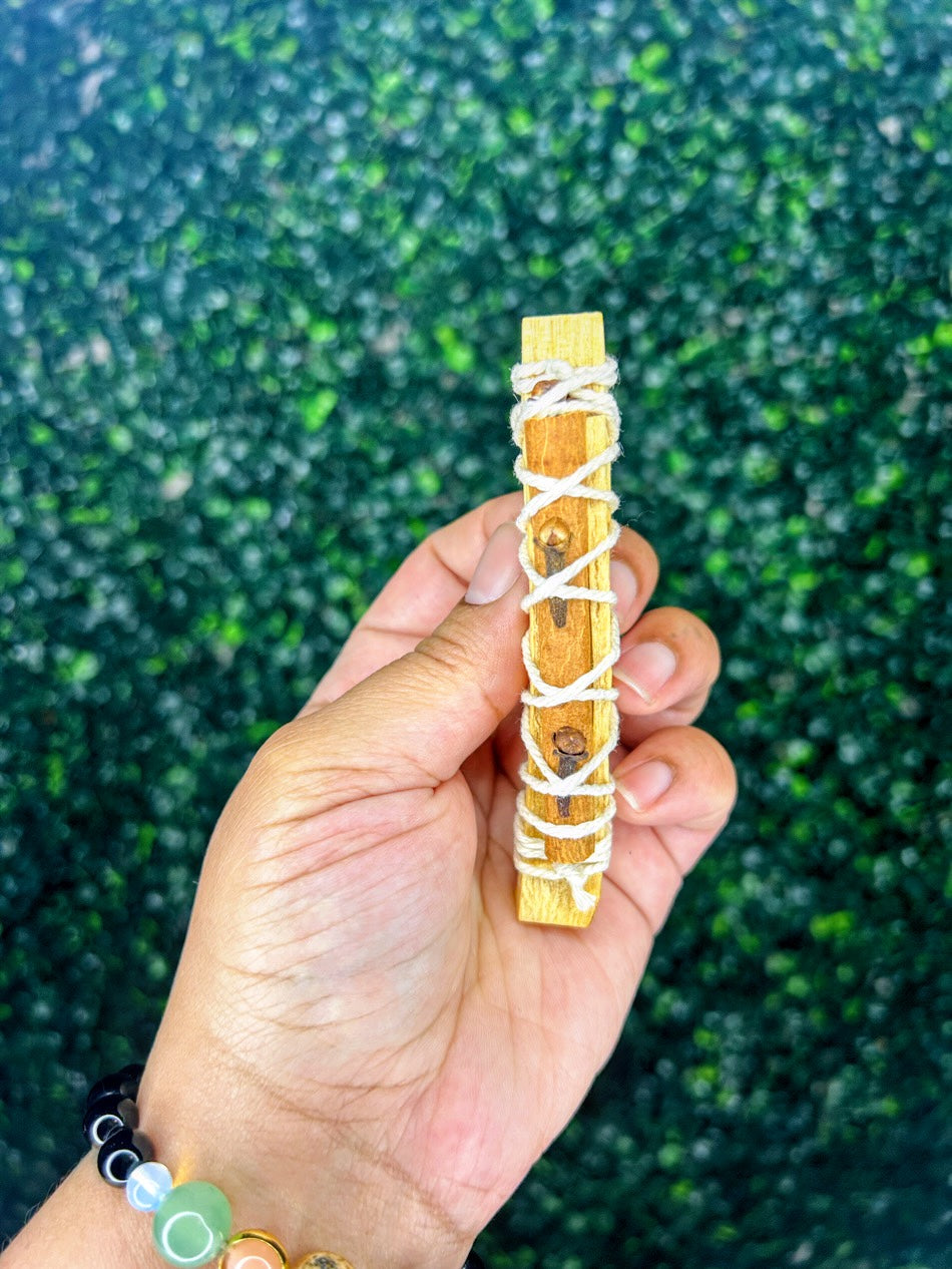 Cinnamon + Clove Palo Santo Bundle