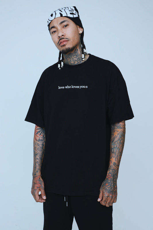 Love Who Loves You|Black Oversize Shirt