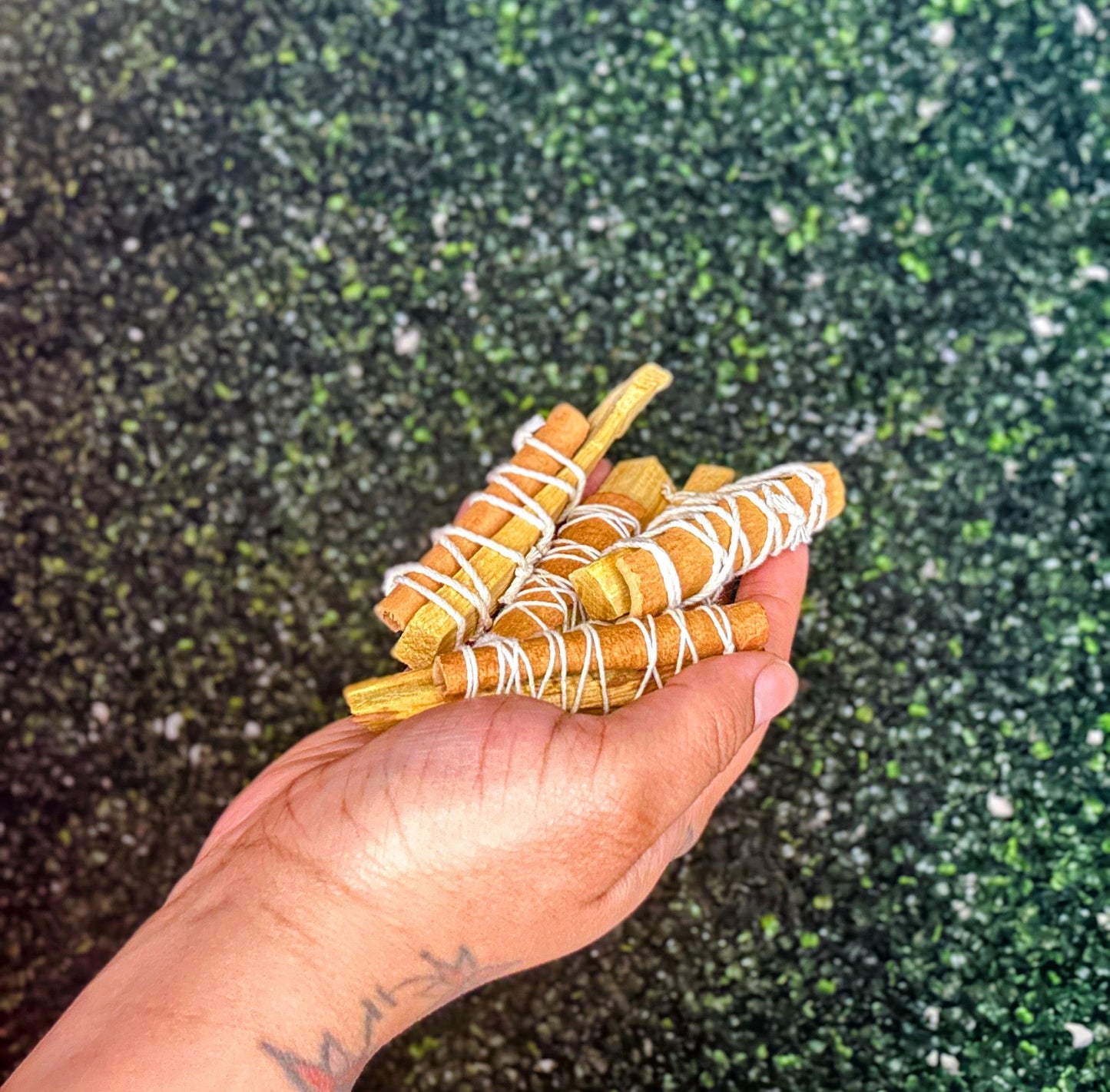 Cinnamon + Palo Santo Bundles